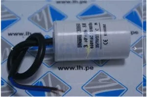 CONDENSADOR 450VAC 3UF+5%
